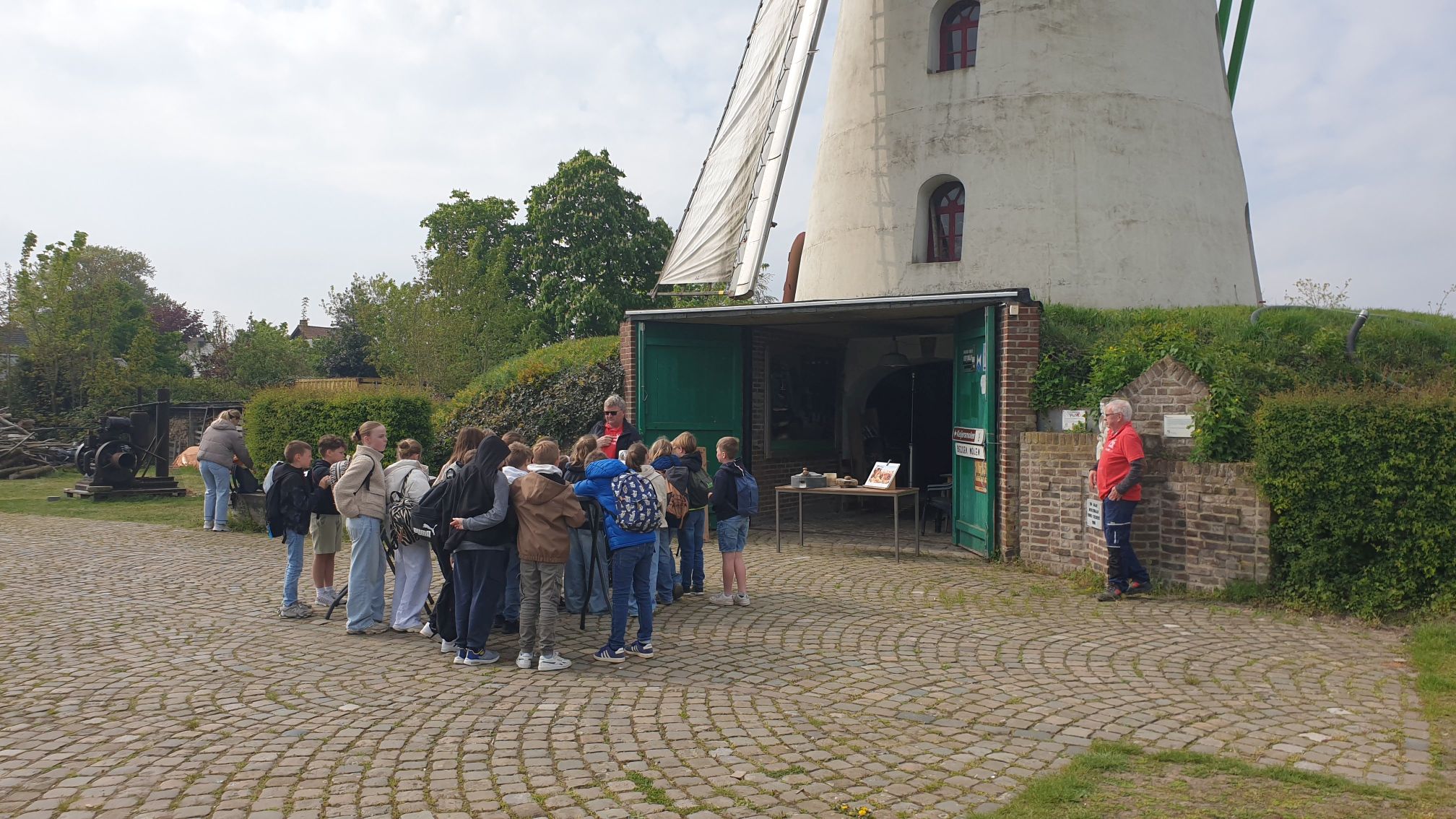 Bezoek scholen Kinrooi